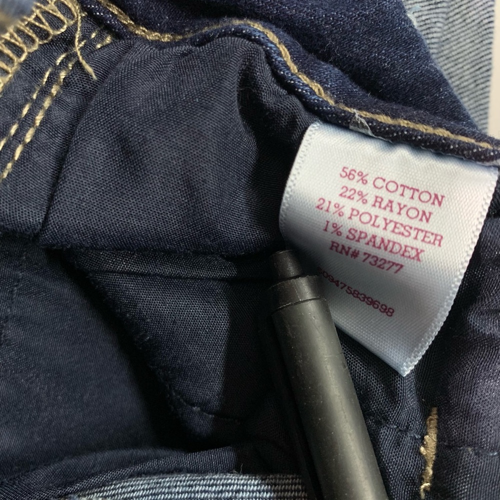 SO Clothing Juniors Denim Jean Dark Blue Shorts Women’s Size 3 26 Mid Rise Fit - Picture 5 of 7